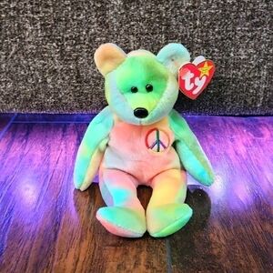 Peace THE BEAR BEANIE BABY RETIRED 1996